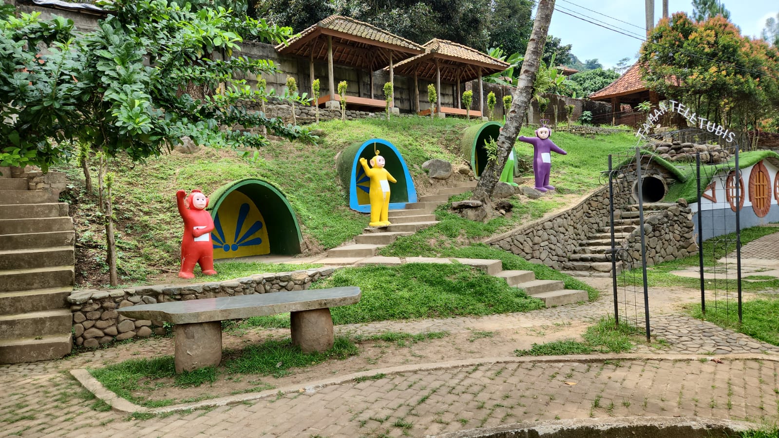 Gallery Kampung Turis
